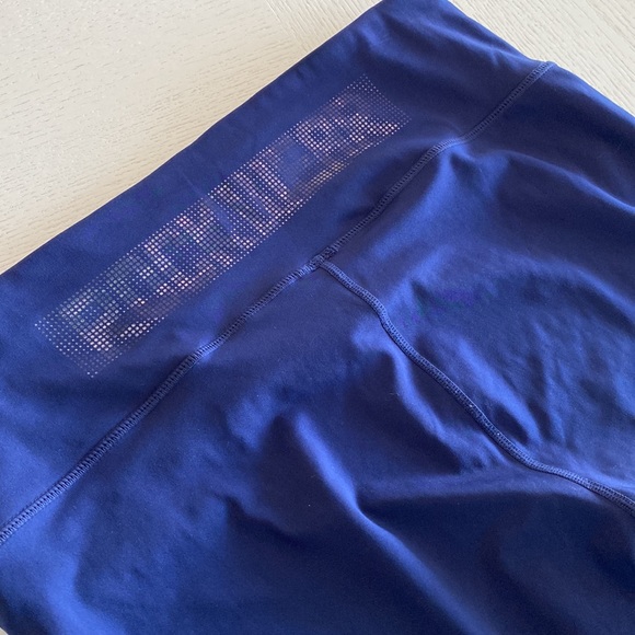 Rockwear Capri Leggings - Picture 4 of 5